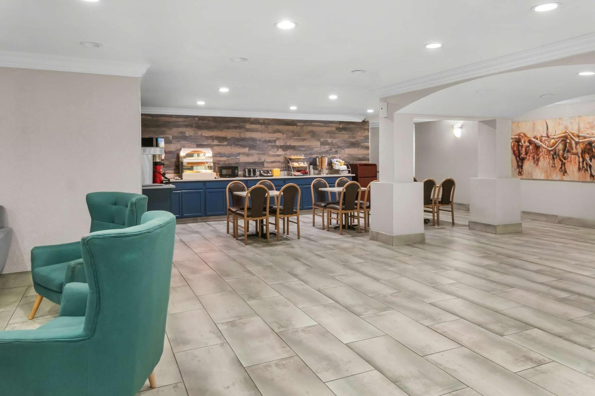 Surestay Plus By Best Western Fort Worth Benbrook Exterior foto