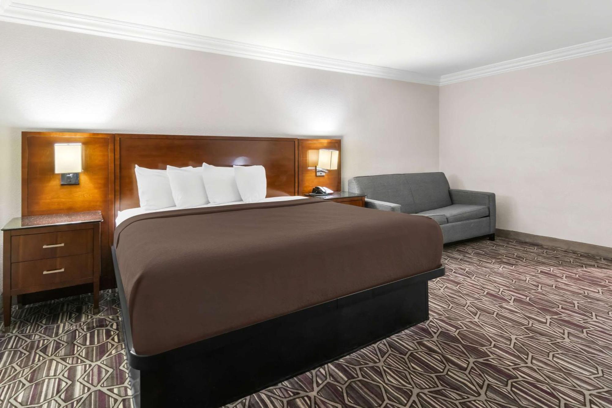 Surestay Plus By Best Western Fort Worth Benbrook Exterior foto